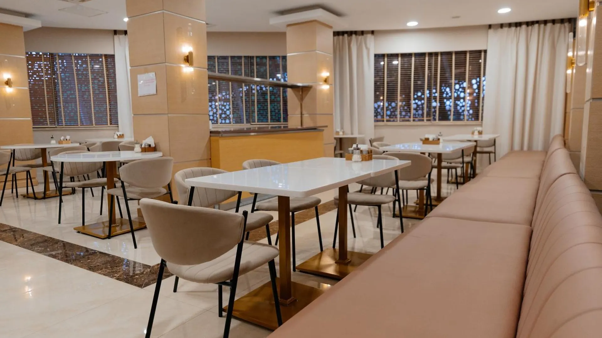 Alau Hotel Nur-Sultan  3*, Nur-Sultan (Astana) Kazakhstan